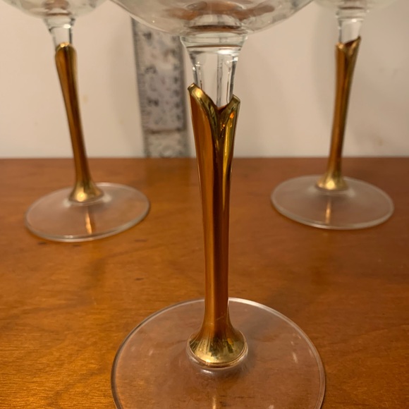Vintage 16 oz Water/Wine Goblets Gold stem set/5 - Picture 2 of 7